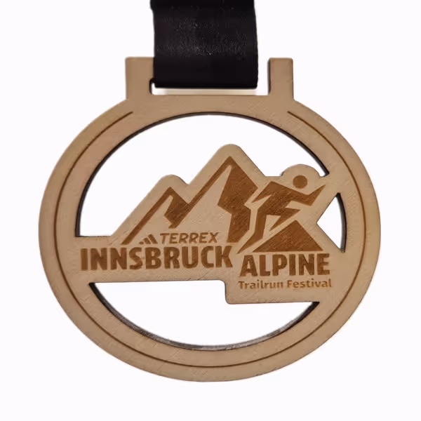 Finisher-Medaille Innsbruck Alpine 2023